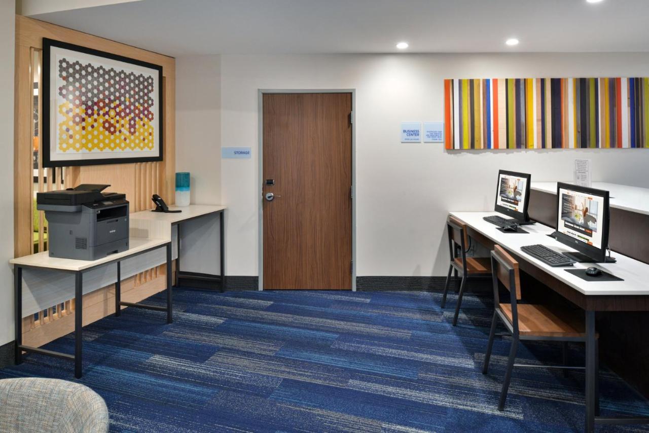 Holiday Inn Express Orlando - South Park By Ihg Williamsburg Exteriér fotografie
